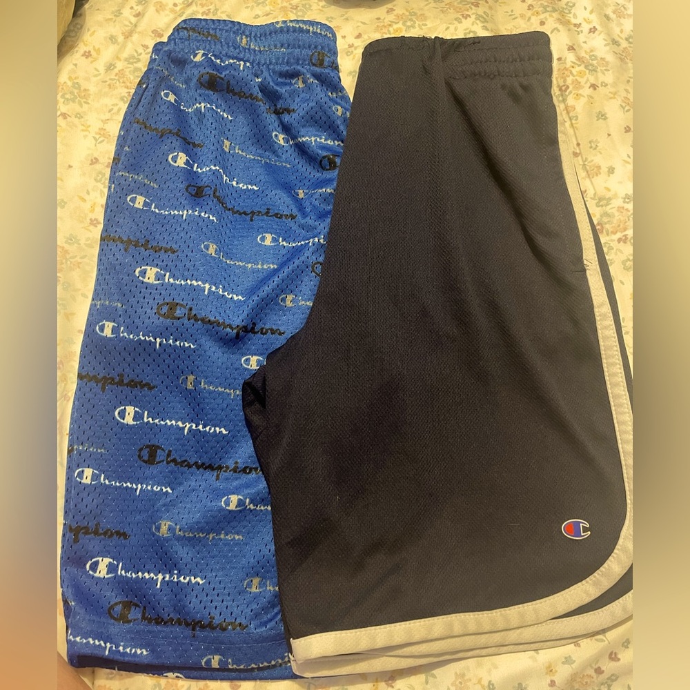 Bundle Of Champion shorts boys xl